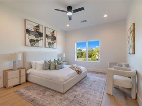 2203  Hondo Avenue  103, Dallas Texas 75219