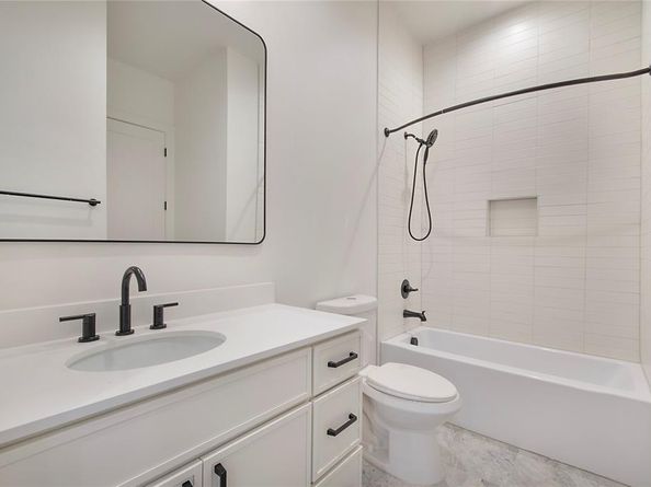 2203  Hondo Avenue  103, Dallas Texas 75219