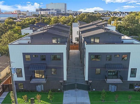2203  Hondo Avenue  103, Dallas Texas 75219