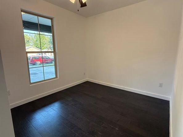 7407  Concord Avenue , Dallas Texas 75235