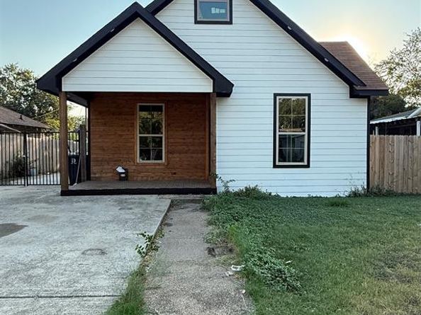 7407  Concord Avenue , Dallas Texas 75235