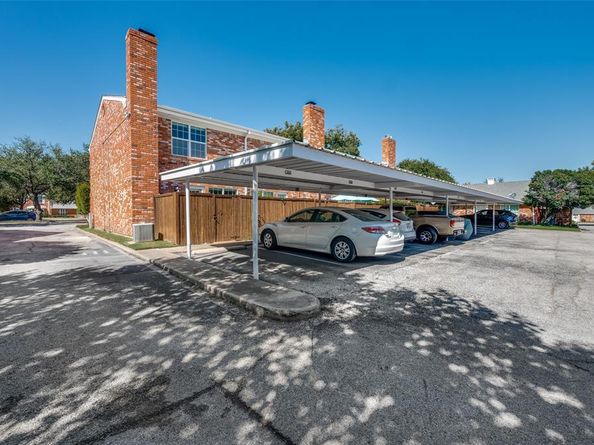 1257  Roaring Springs Road , Fort Worth Texas 76114