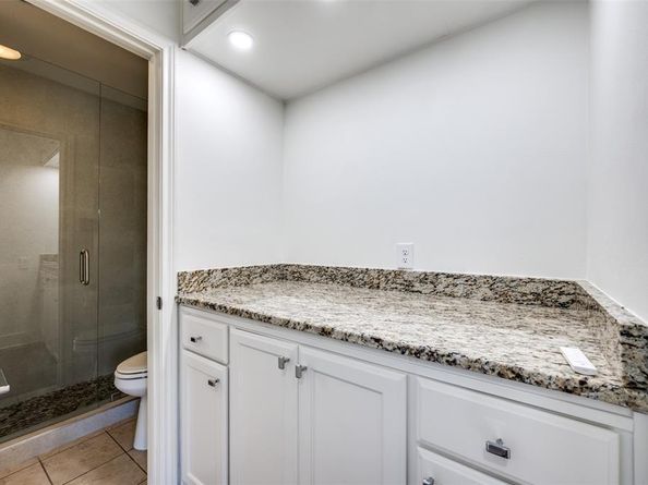 1257  Roaring Springs Road , Fort Worth Texas 76114