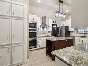 4212 SW Loop 820  , Fort Worth Texas 76109
