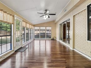 4212 SW Loop 820  , Fort Worth Texas 76109