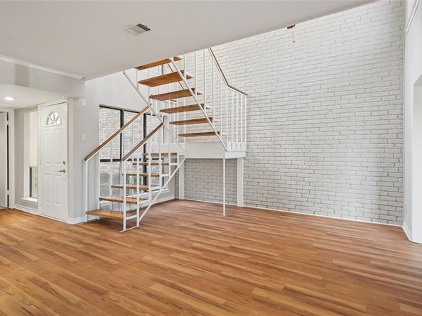 2212  Salem Drive , Carrollton Texas 75006