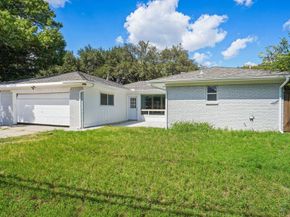 9332  Loma Vista Drive , Dallas Texas 75243