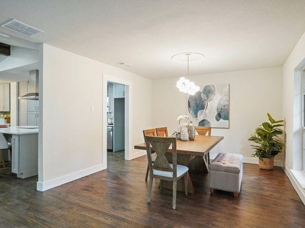 9332  Loma Vista Drive , Dallas Texas 75243