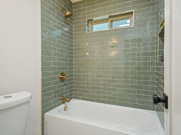 9332  Loma Vista Drive , Dallas Texas 75243