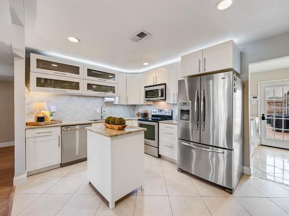 13644  Brookgreen Drive , Dallas Texas 75240