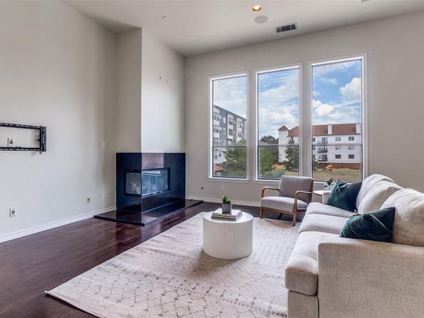 13900  Noel Road  2, Dallas Texas 75240