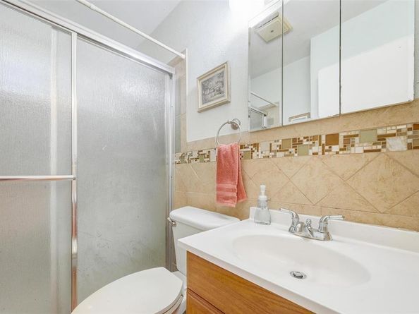 3130  Healey Drive , Dallas Texas 75228