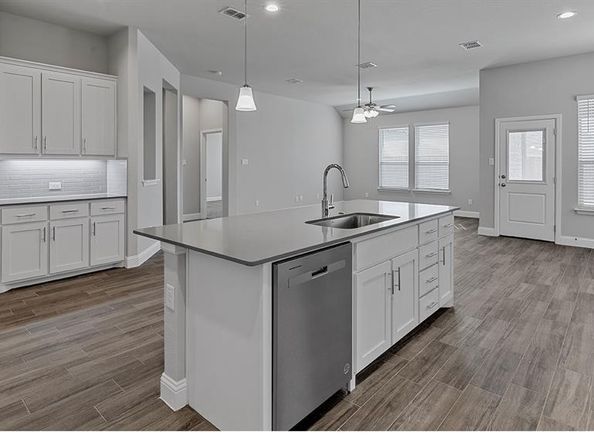 11405  TREEHOUSE Trail , Justin Texas 76247