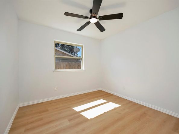 5308  Wentworth Street , Fort Worth Texas 76132