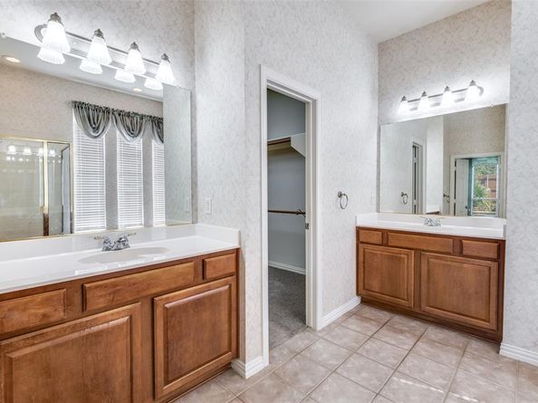1807  Lake Glen Trail , Mansfield Texas 76063