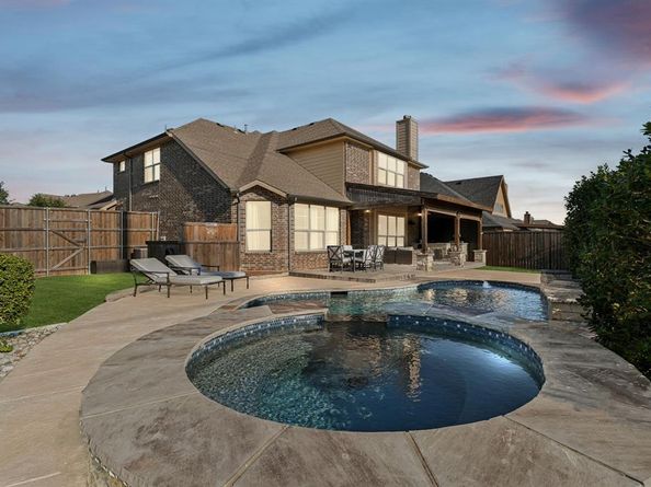 132  Crown Colony Drive , Prosper Texas 75078