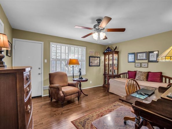 6345  Bandera Avenue  A/11, Dallas Texas 75225