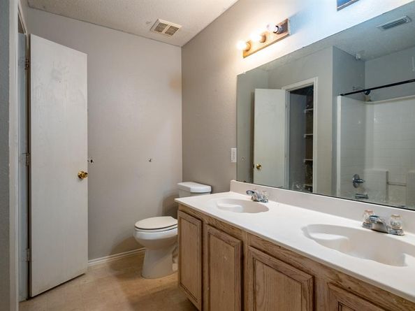 1200  McMillan Drive , Cedar Hill Texas 75104
