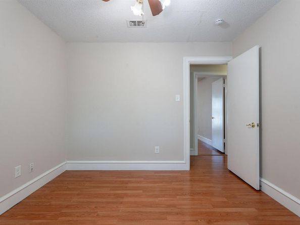 1011  John Reagan Street , Benbrook Texas 76126