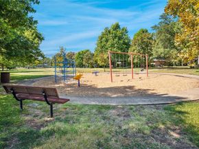 15750  Mapleview Circle , Dallas Texas 75248