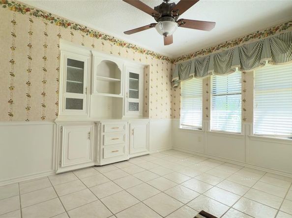 402  Sequoia Drive , Garland Texas 75041