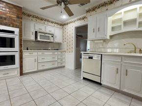 402  Sequoia Drive , Garland Texas 75041