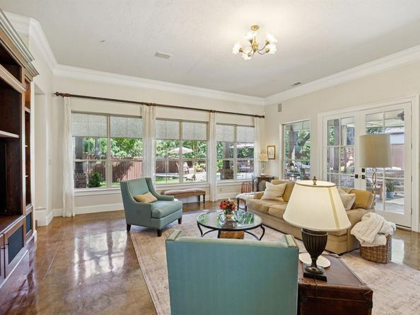 14820  Bellbrook Drive , Addison Texas 75254