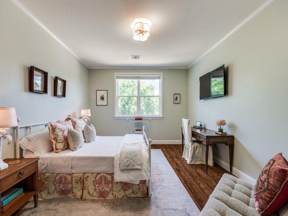 4112  Edith Court , Dallas Texas 75220
