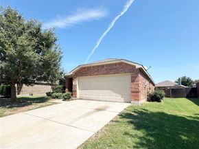 1809  Sparrow Lane , Aubrey Texas 76227