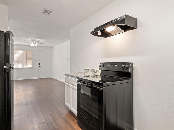 2209 & 2211  Barbell Lane , Fort Worth Texas 76111