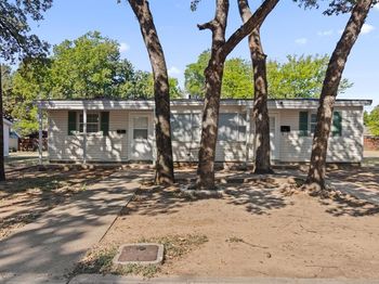 2209 & 2211  Barbell Lane 