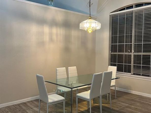 9005  Crown Point Circle , Irving Texas 75063