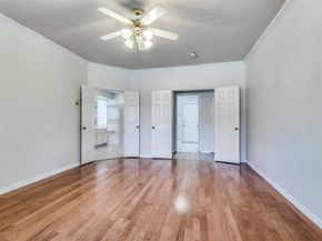 9005  Crown Point Circle , Irving Texas 75063