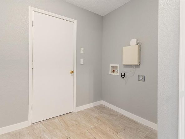 616  Kriston Drive , Azle Texas 76020