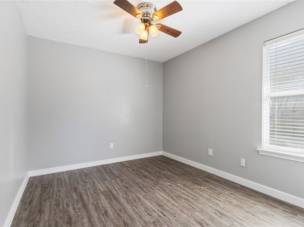 616  Kriston Drive , Azle Texas 76020