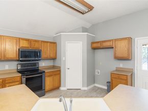 616  Kriston Drive , Azle Texas 76020