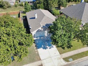 616  Kriston Drive , Azle Texas 76020