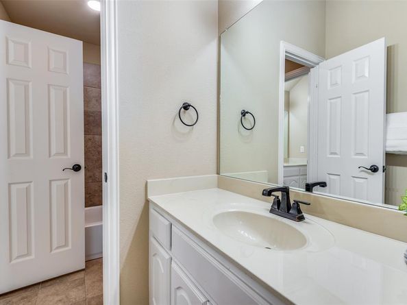 1518 E Oates Road , Garland Texas 75043