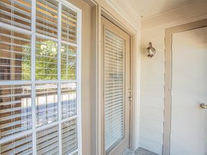 3209  Donnelly Circle  104, Fort Worth Texas 76107