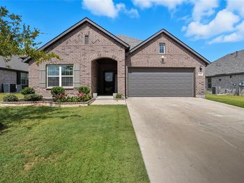 1321  Hunters Ridge Drive 