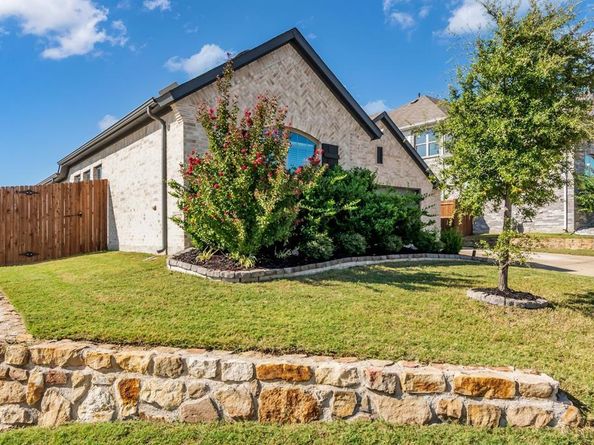 5505  Mountain Island Drive , Fort Worth Texas 76179