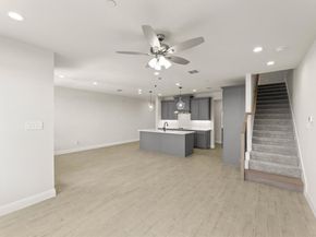 672  Sandiford  , Mansfield Texas 76063