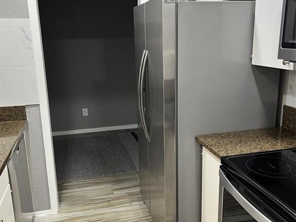 4845  Cedar Springs Road  170, Dallas Texas 75219