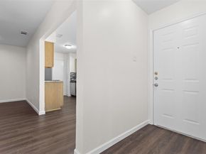 910  Waikiki Drive , Garland Texas 75043