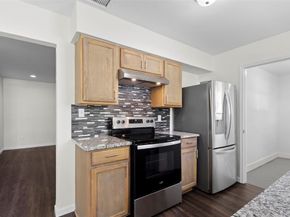 910  Waikiki Drive , Garland Texas 75043