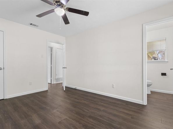 910  Waikiki Drive , Garland Texas 75043