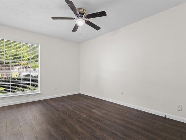 910  Waikiki Drive , Garland Texas 75043
