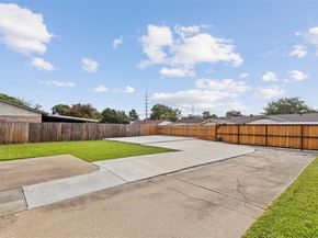 910  Waikiki Drive , Garland Texas 75043
