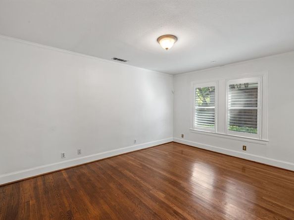 5242  Merrimac Avenue , Dallas Texas 75206