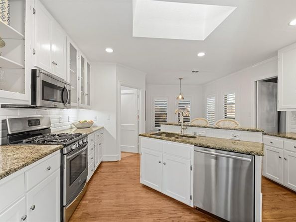 5242  Merrimac Avenue , Dallas Texas 75206